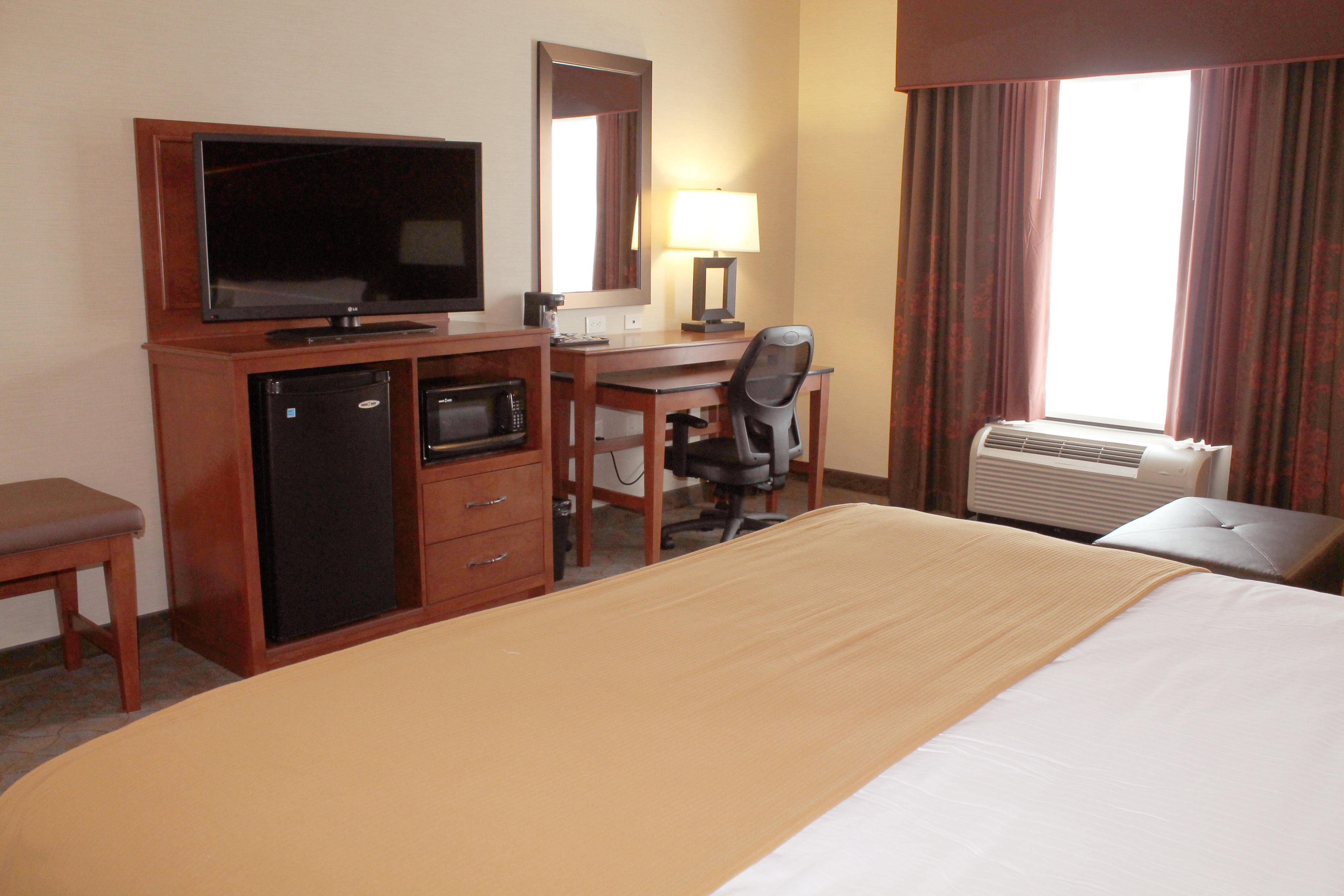 Holiday Inn Express & Suites Paducah West By Ihg Exterior foto